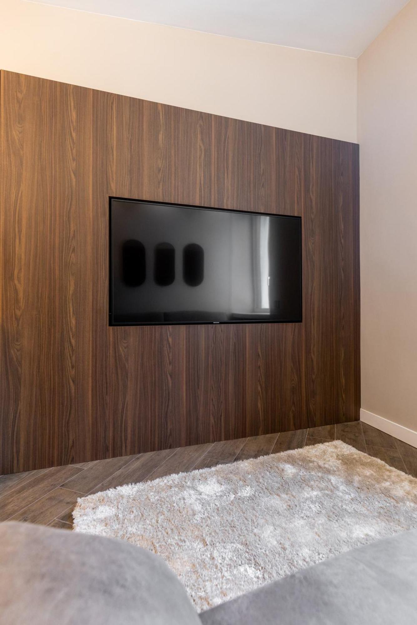 Duomo Elegant Apartment มิลาน ภายนอก รูปภาพ