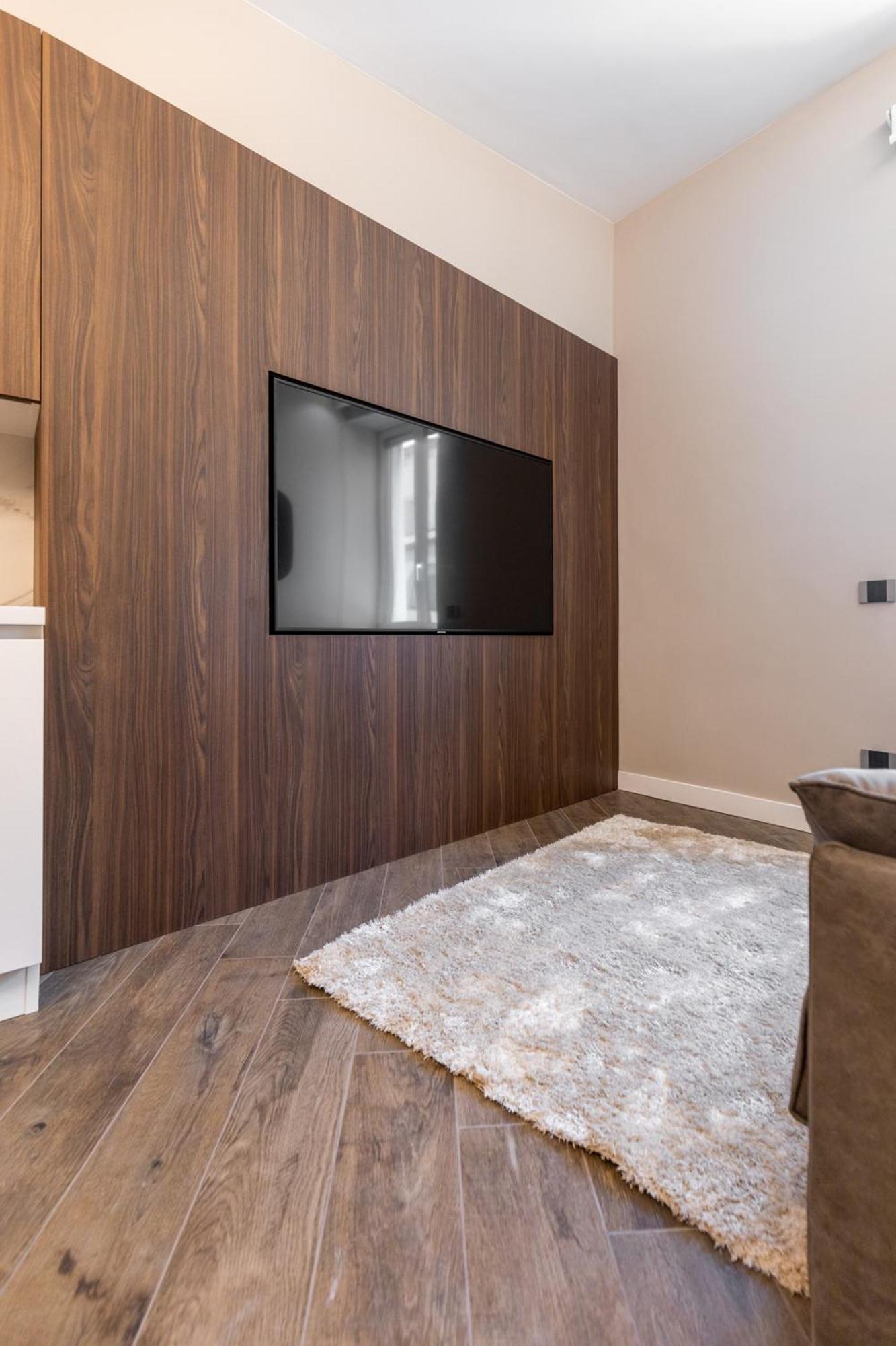 Duomo Elegant Apartment มิลาน ภายนอก รูปภาพ
